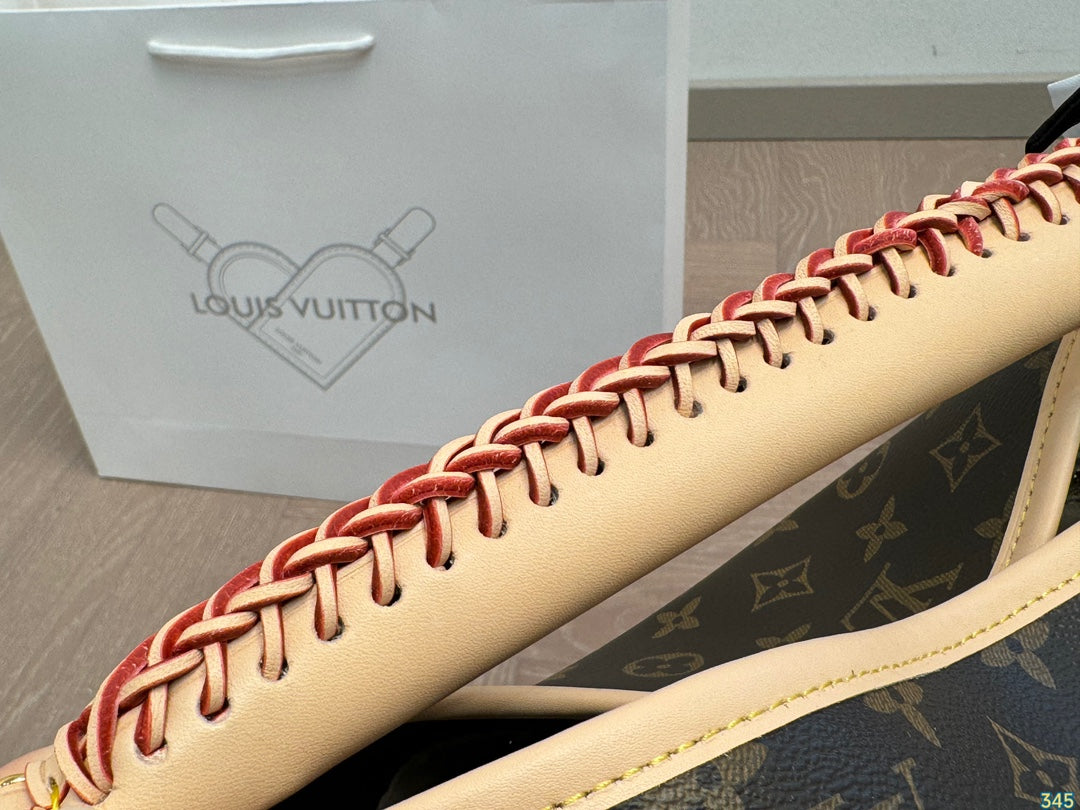 Lv Artsy MM Monogram Canvas Bag
