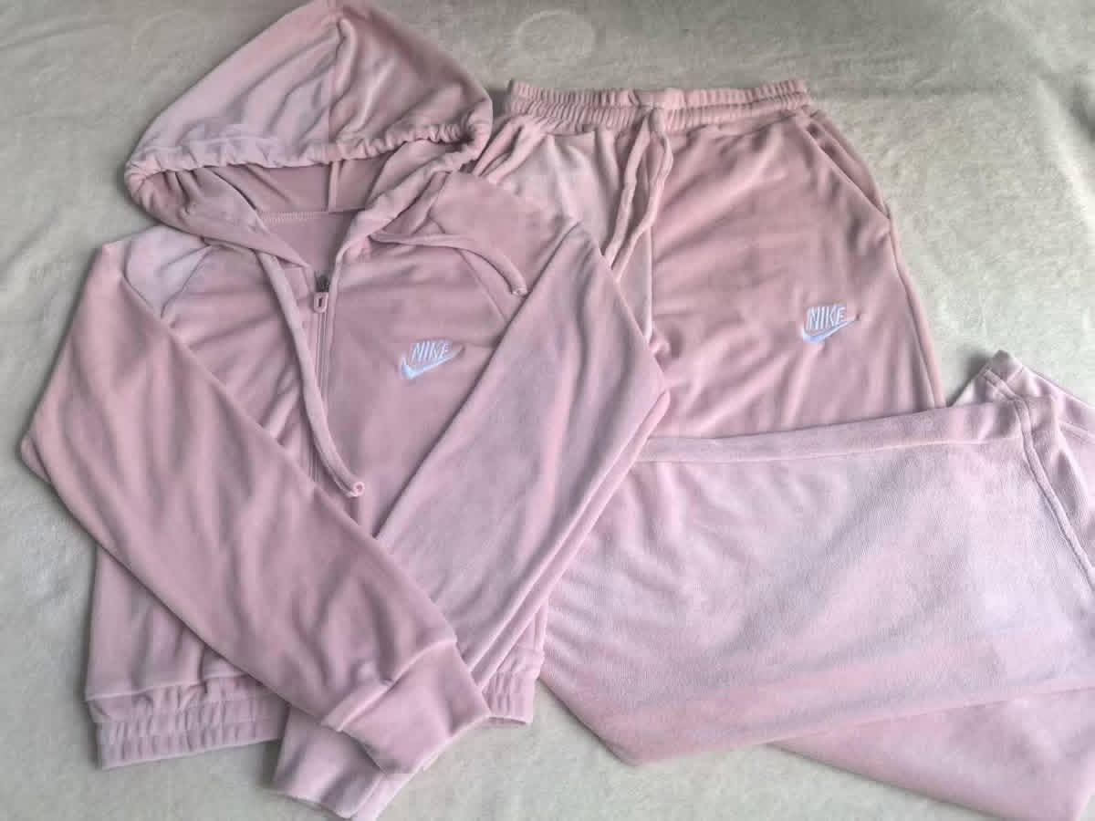 Nike Kids Velour Embroidered Sweat Suit
