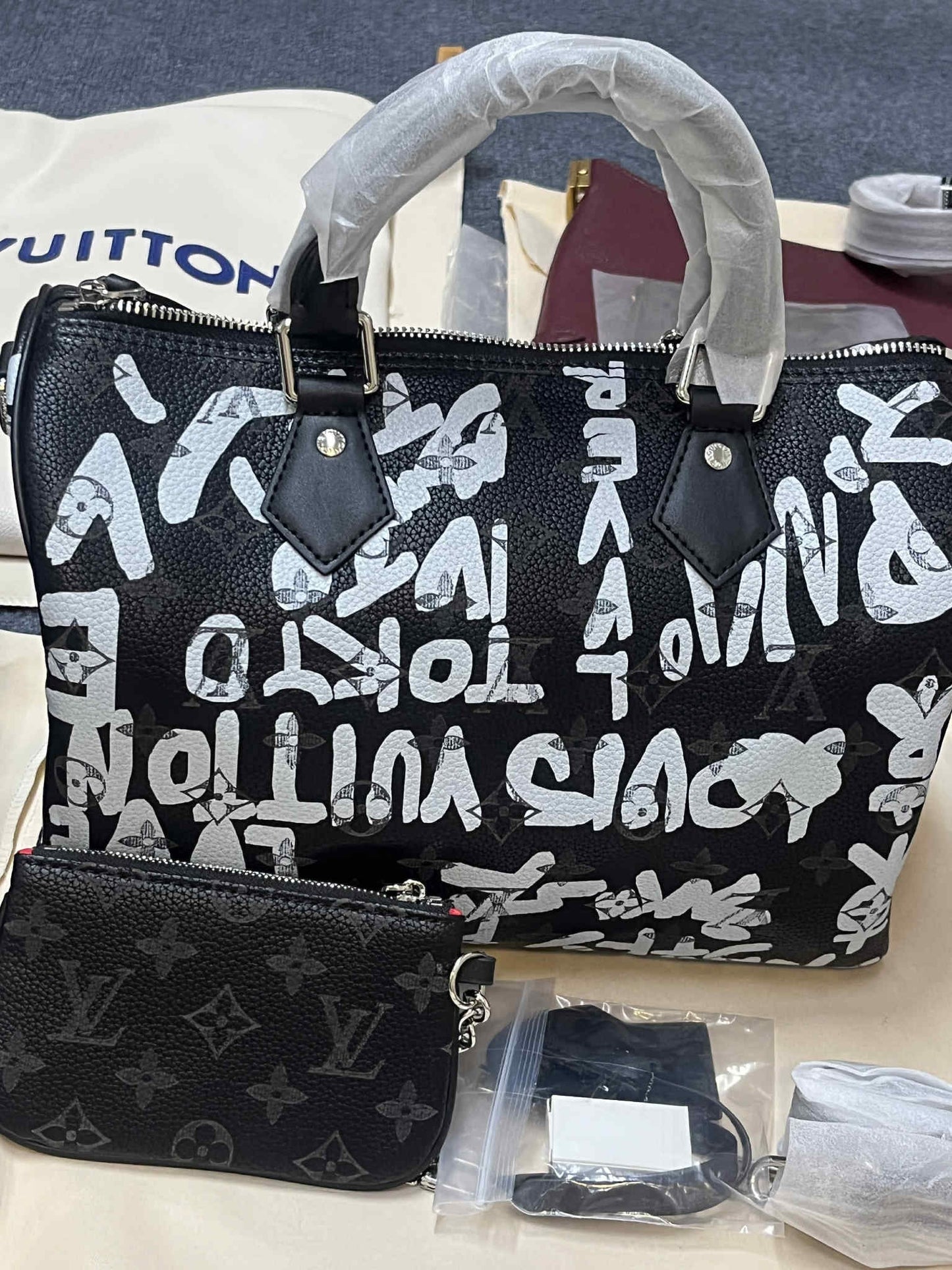 Graffiti LV Speedy Bag Mirror Quality
