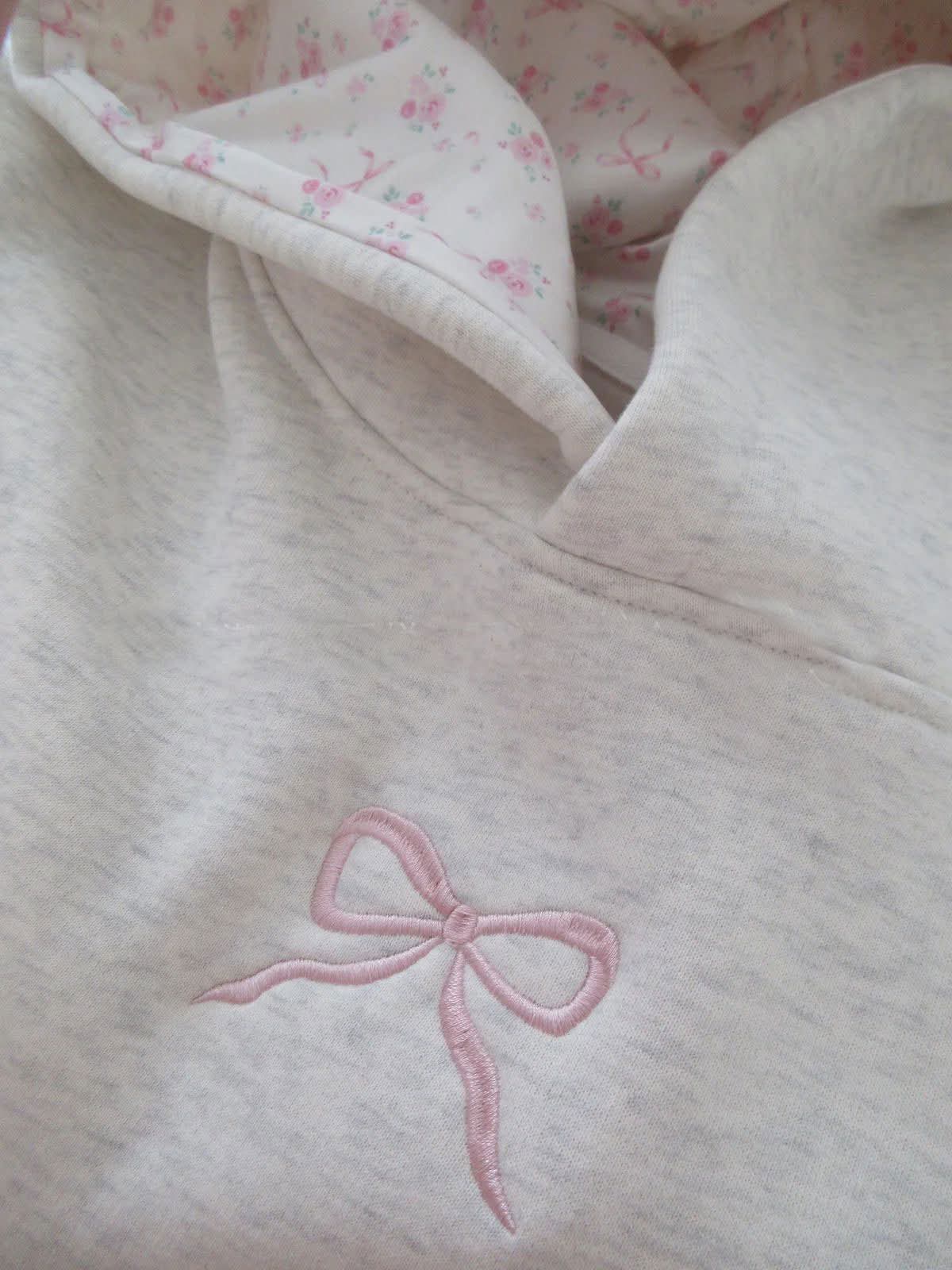 Woman's Embroidery Hoodie