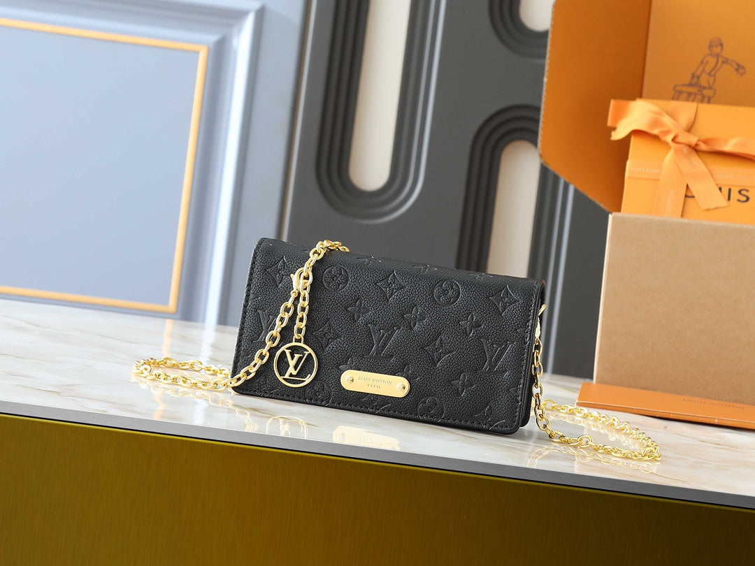 Lv Small Purse
