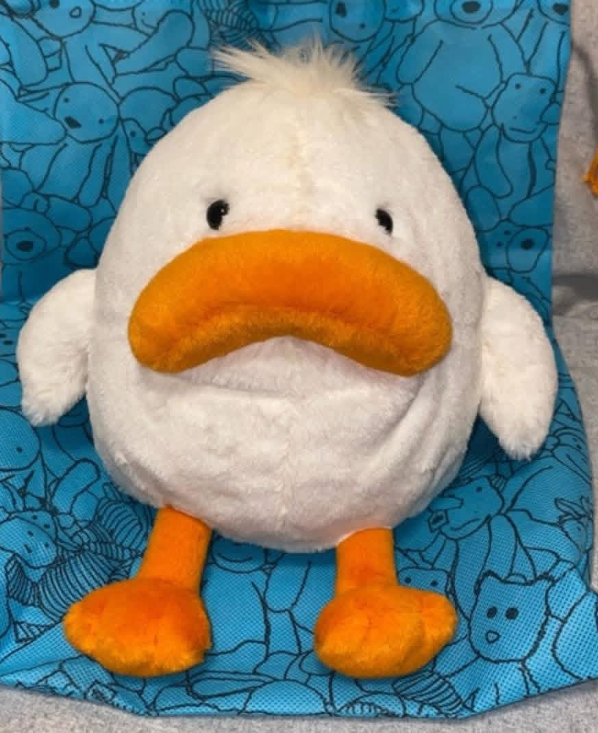 Delia Duck Jelly Cat
