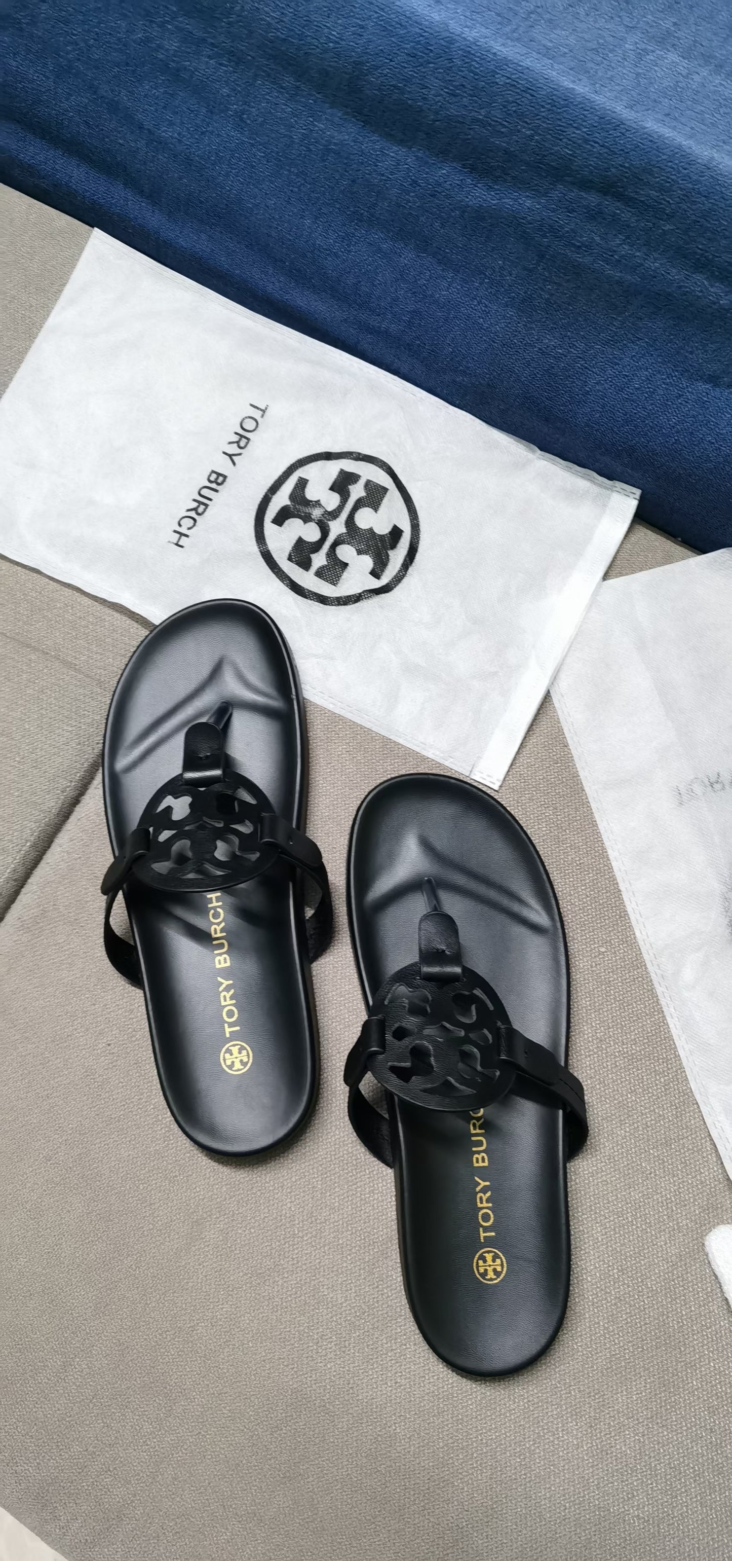 TB Cloud Sandals