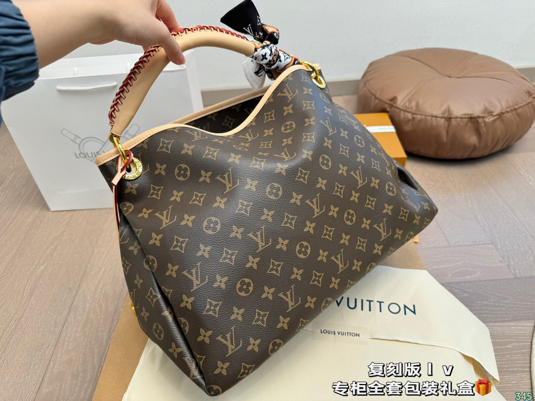 Lv Artsy MM Monogram Canvas Bag