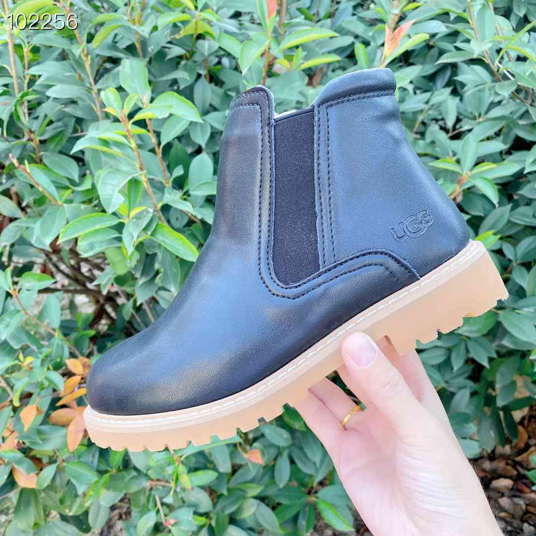 UGG Inspired Chelsea Boots
