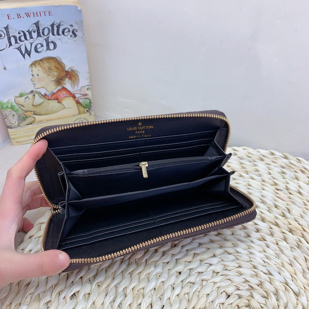 Inspired Duffle 4-piece Set