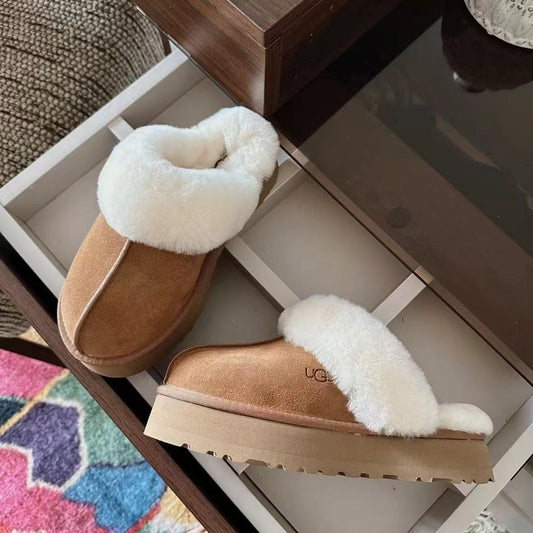 Ugg Fury Slippers