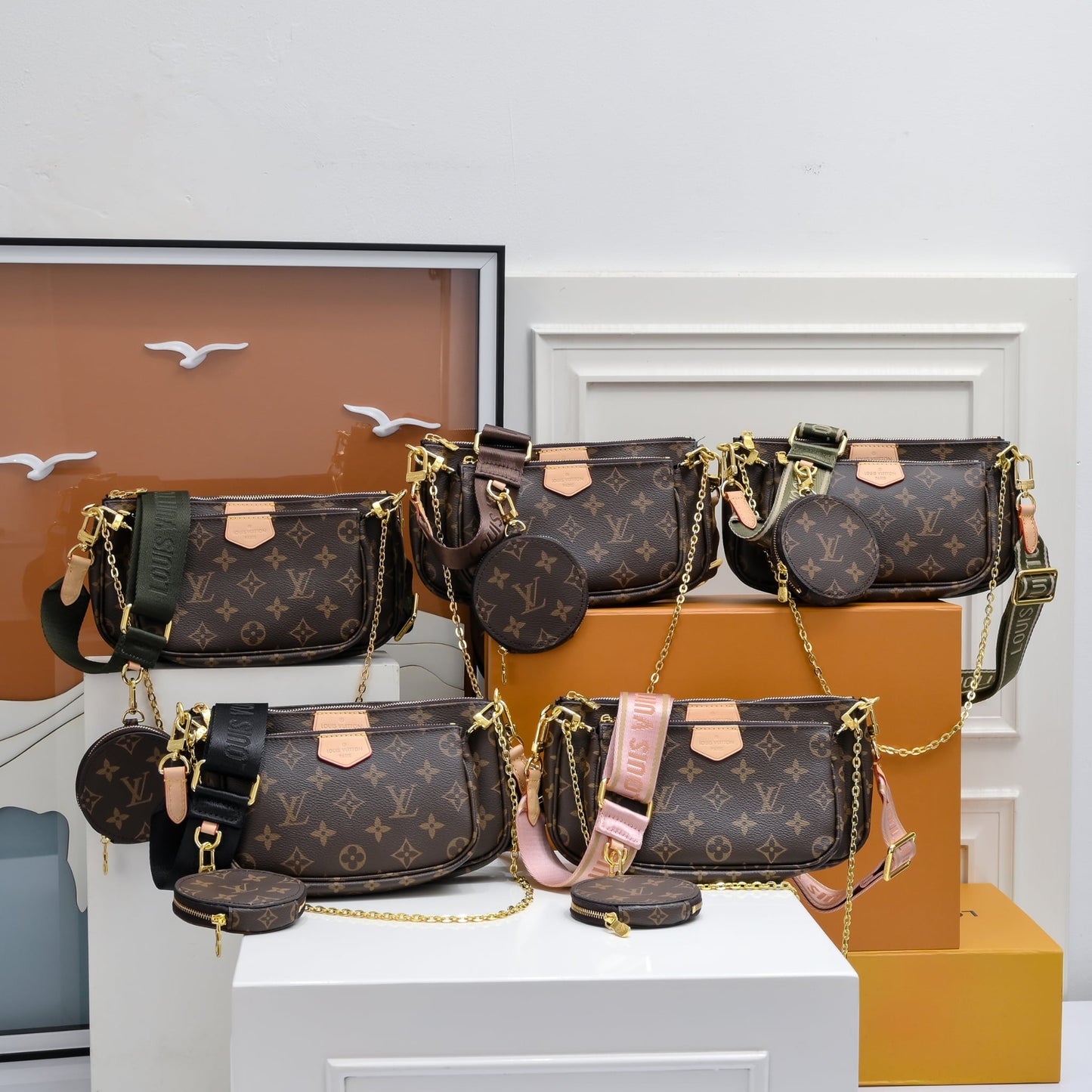Louis Crossbody w/pouch two purses in 1!