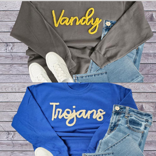 Custom Chunky Yarn Sweatshirt