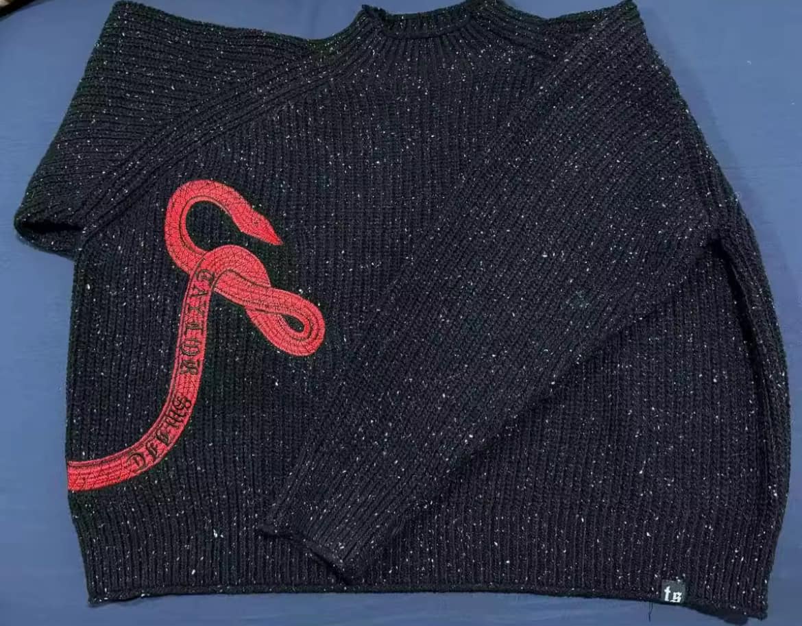 Reputation Dupe Mockneck Cropped Knit Sweater Snake Embroidery