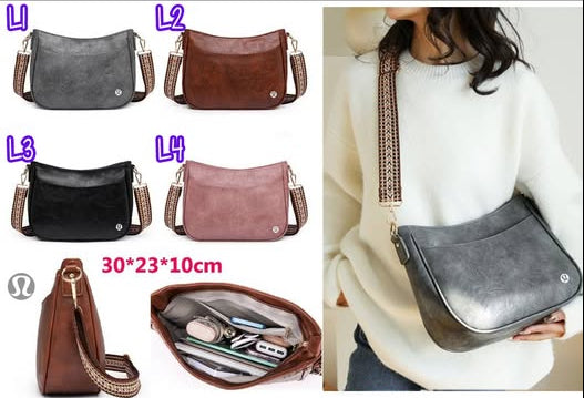 Lulu Duped Color Messenger Bag