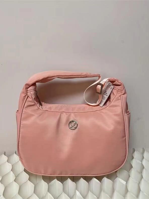 lulu shoulder bag