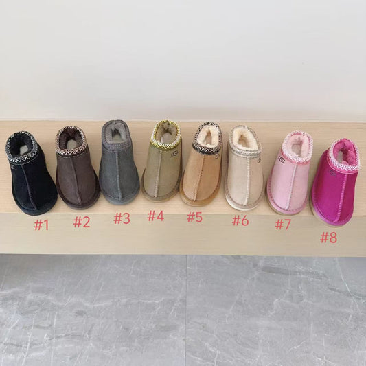 Youth UGG TAZZ
