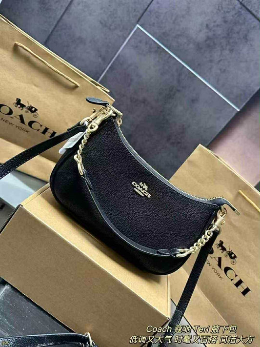 Coach Sholder Bag