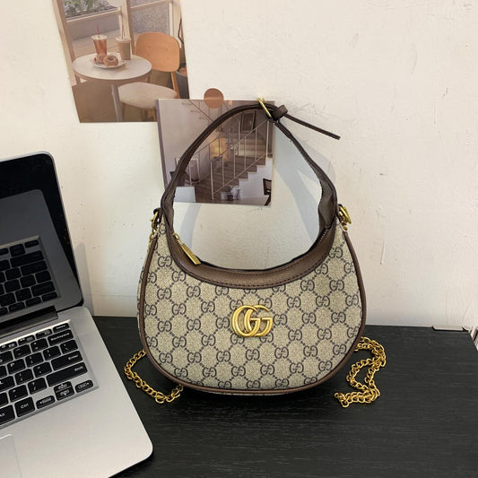 G Shoulder Bag