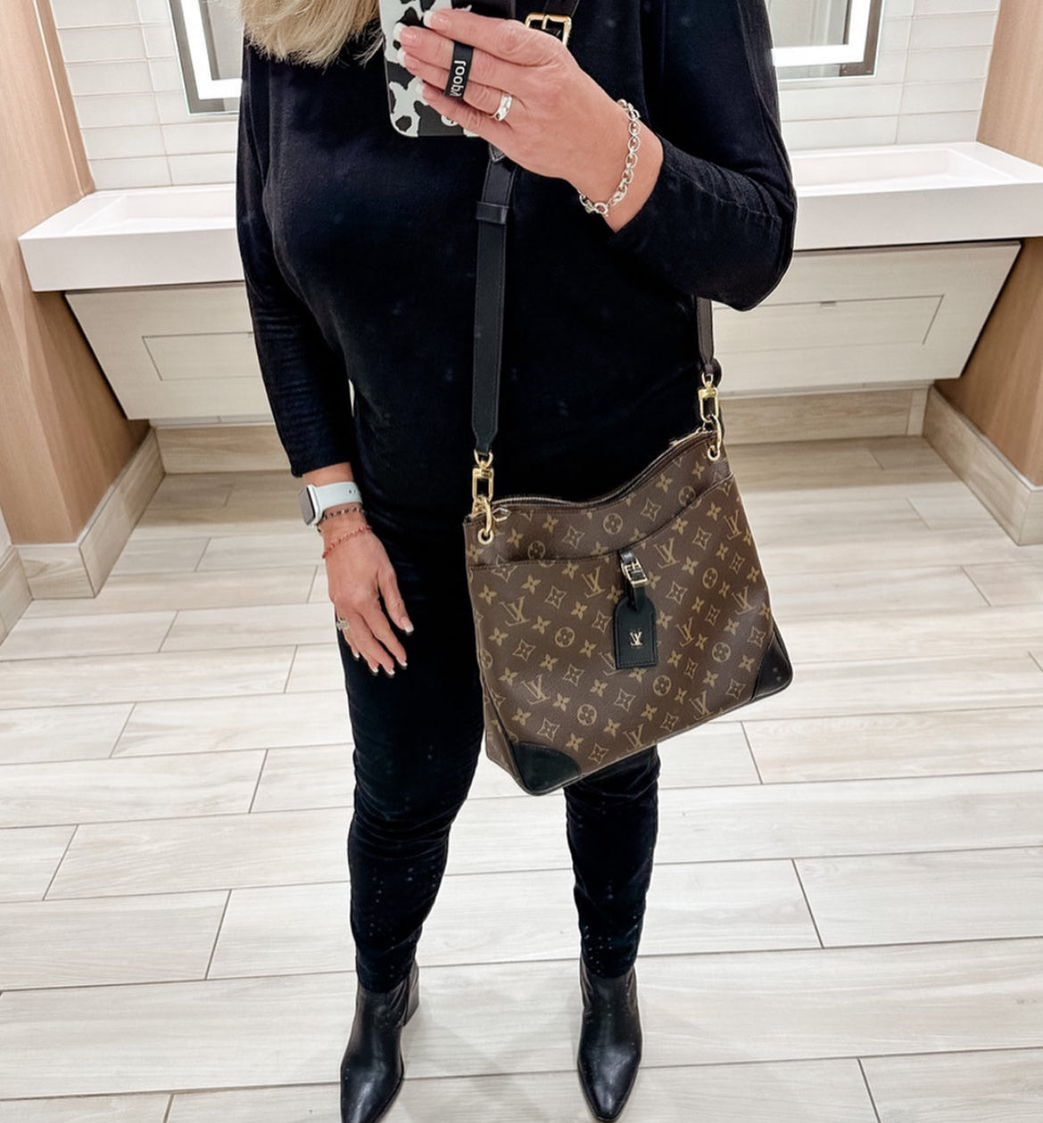 Lv Crossbody Odeon High End