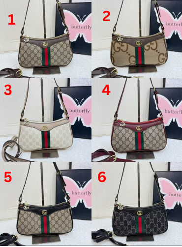 Gu Shoulder Bag