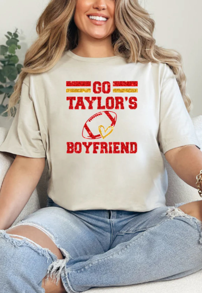 Go Taylors Boyfriend FAUX GLITTER T-shirt