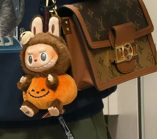 Halloween Labubu