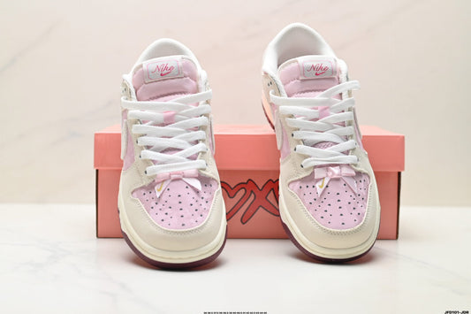 Nike Dunk Low Pink Bow Sneakers