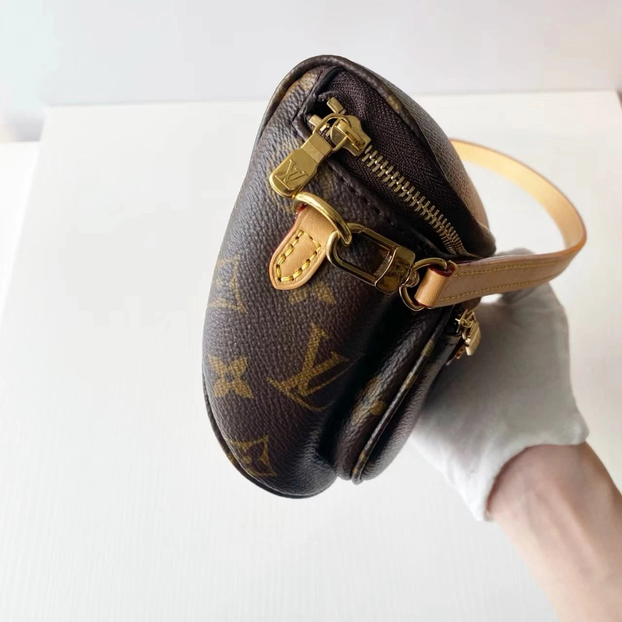 Lv Brown Mirror Quality Mini Bag