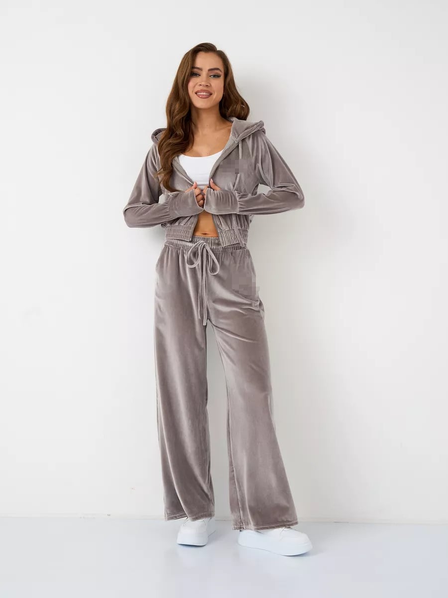 Nike Velour Sweat Suit