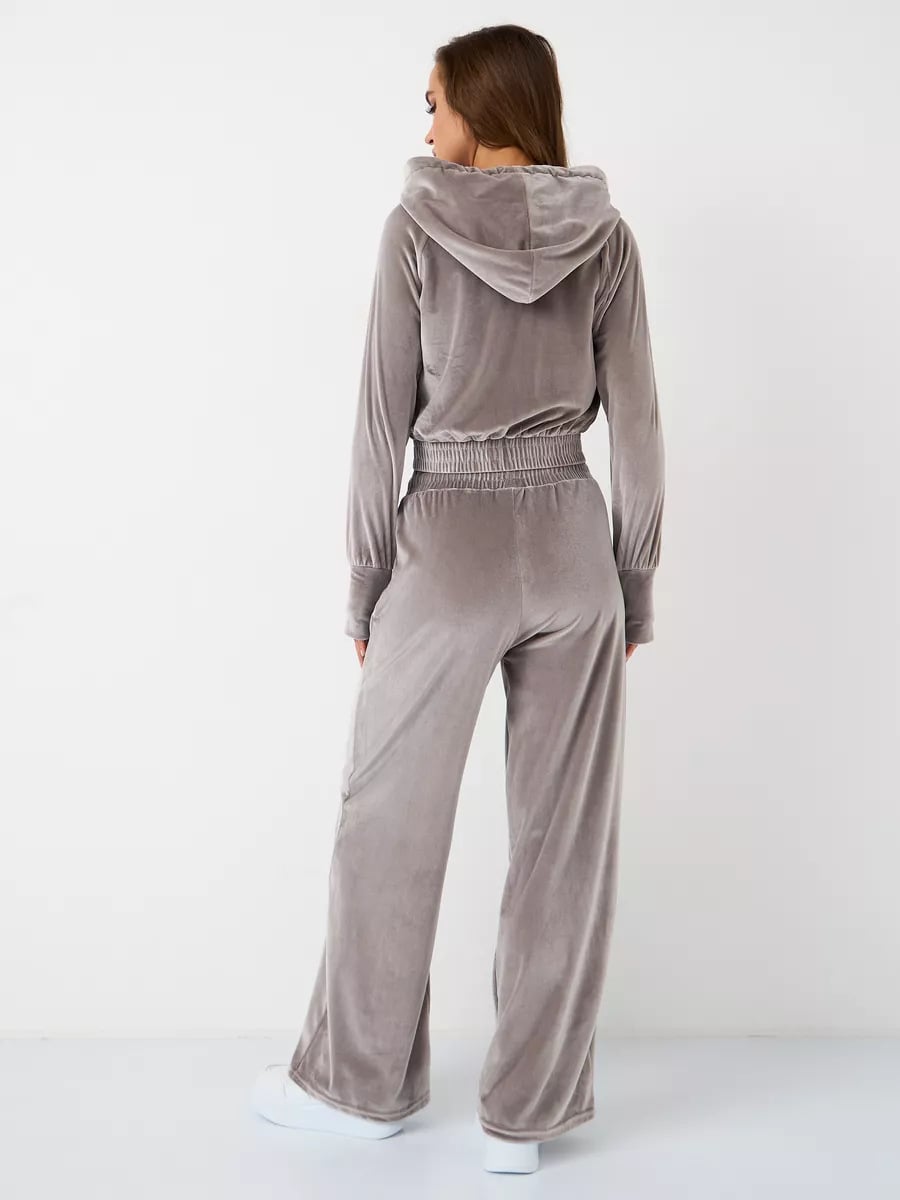 Nike Velour Sweat Suit