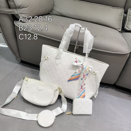4 Piece Lv Set
